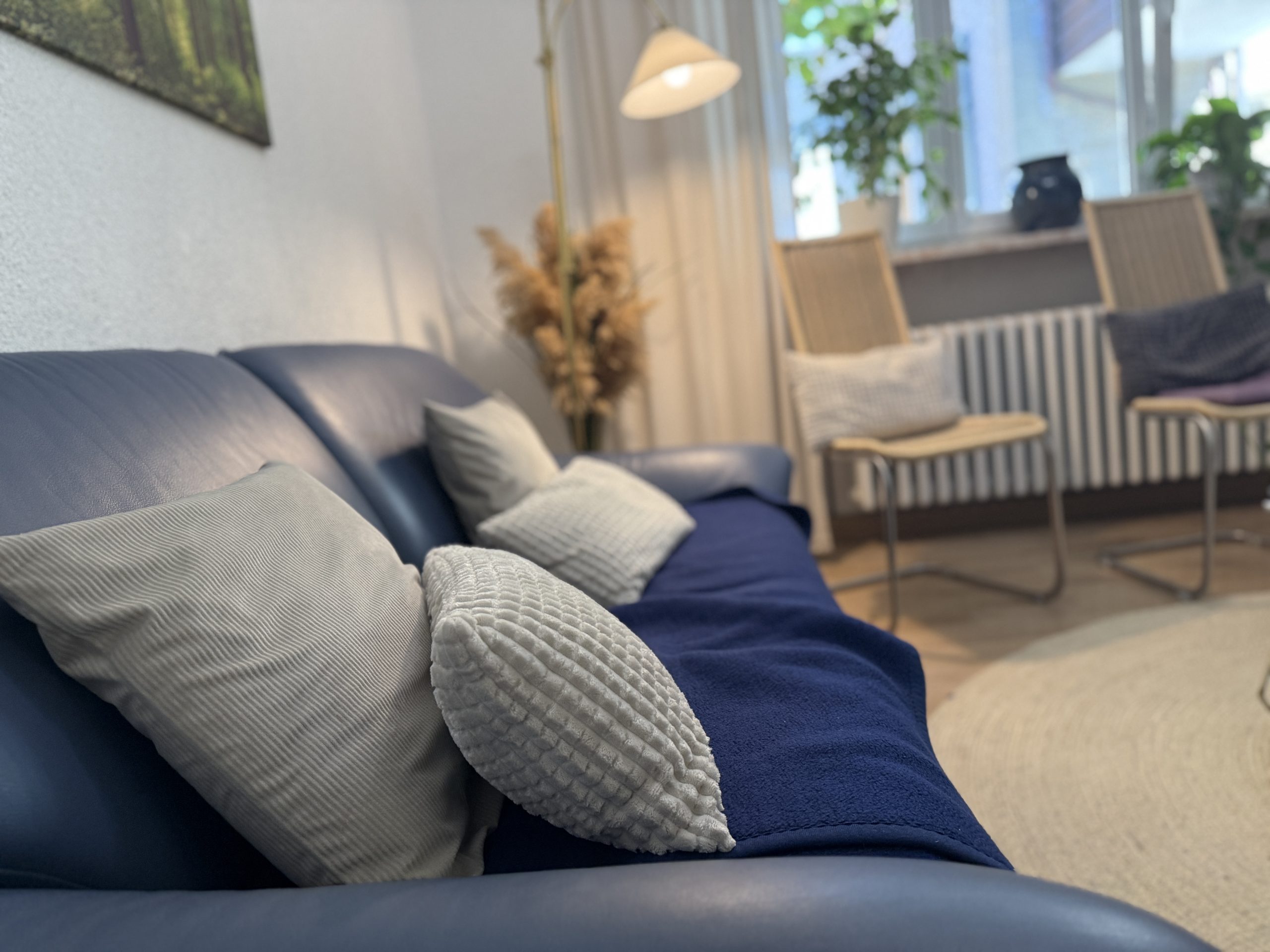 Sofa in Praxis für Psychotherapie in Kitzingen